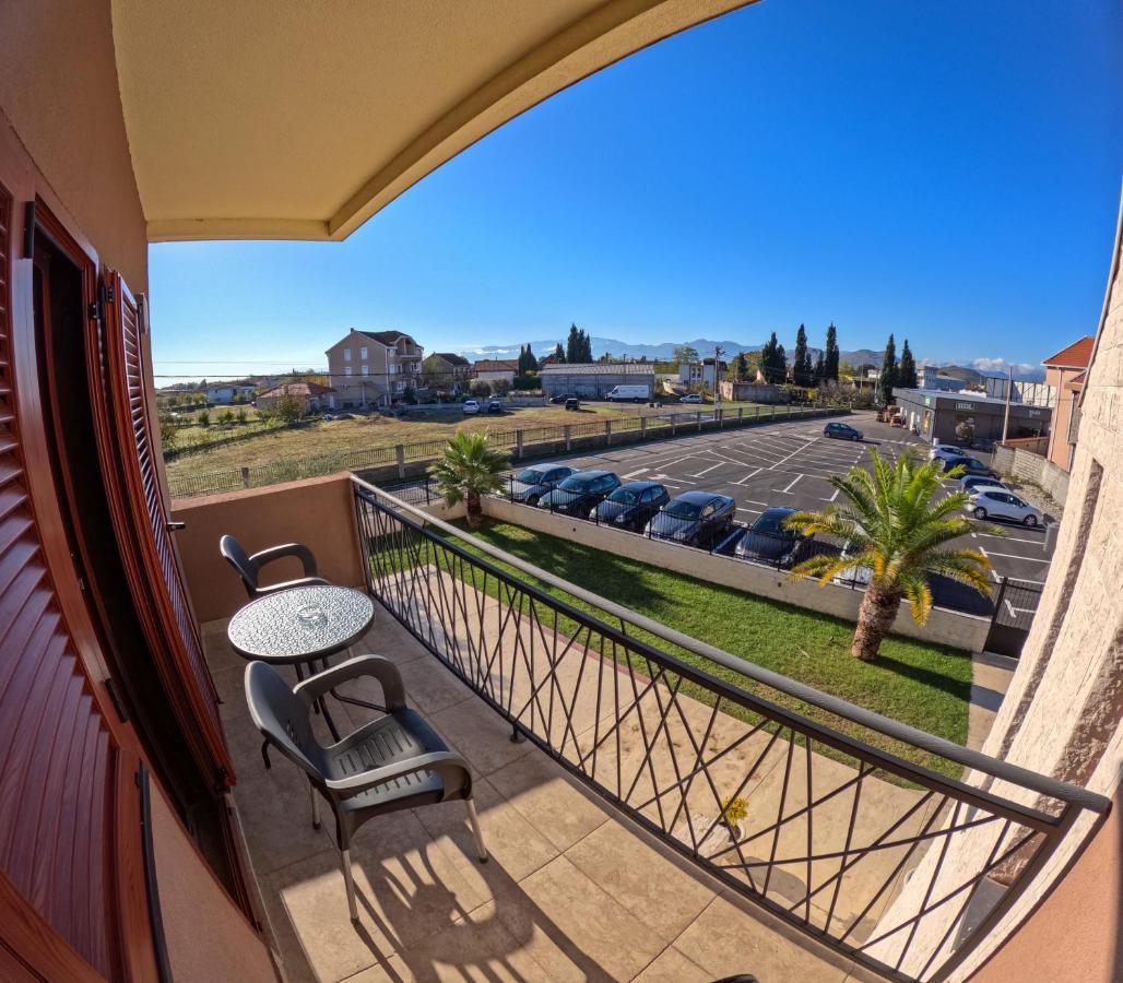 Motel Zeta Lux Mitrovici  ภายนอก รูปภาพ