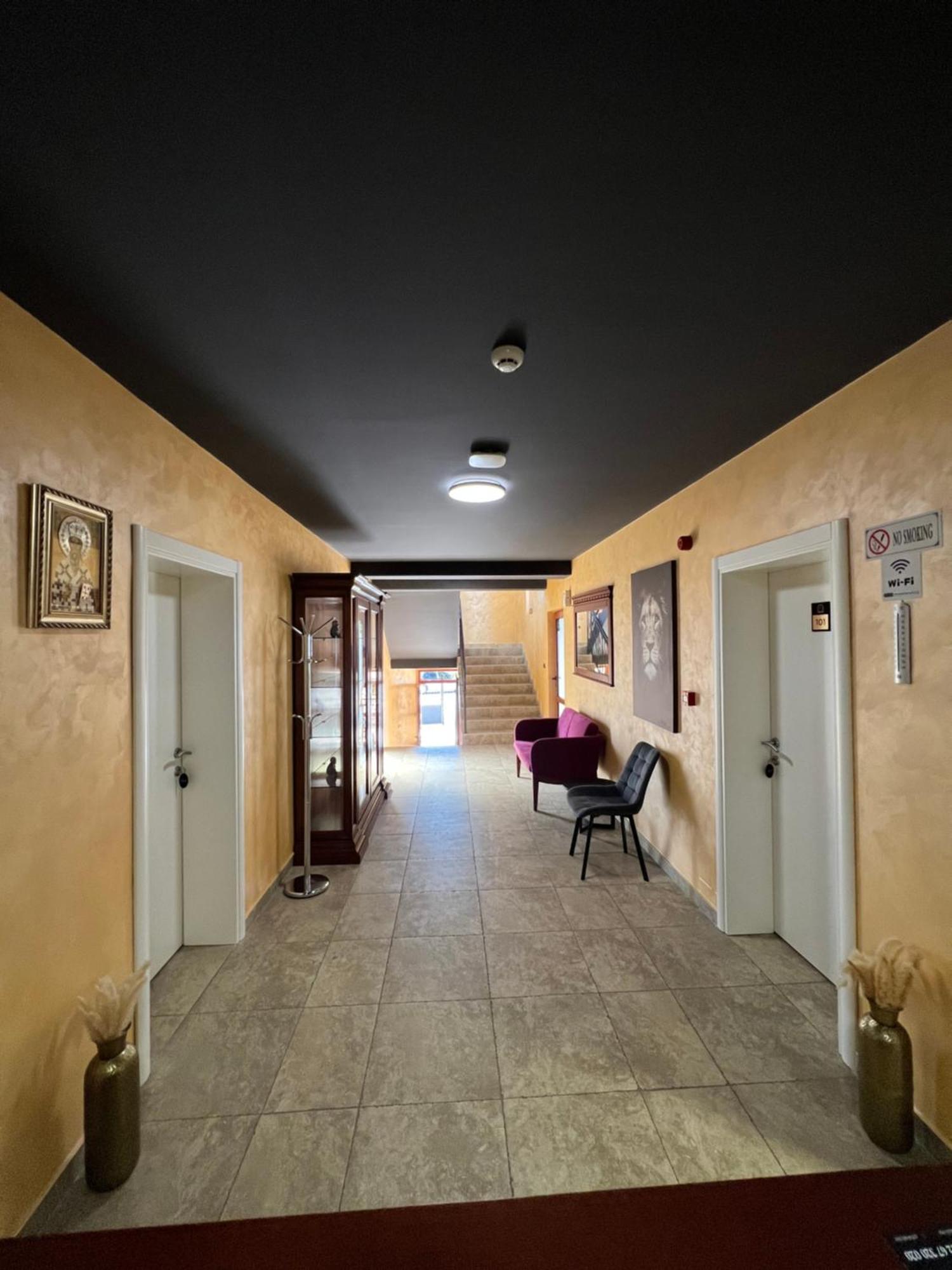 Motel Zeta Lux Mitrovici  ภายนอก รูปภาพ